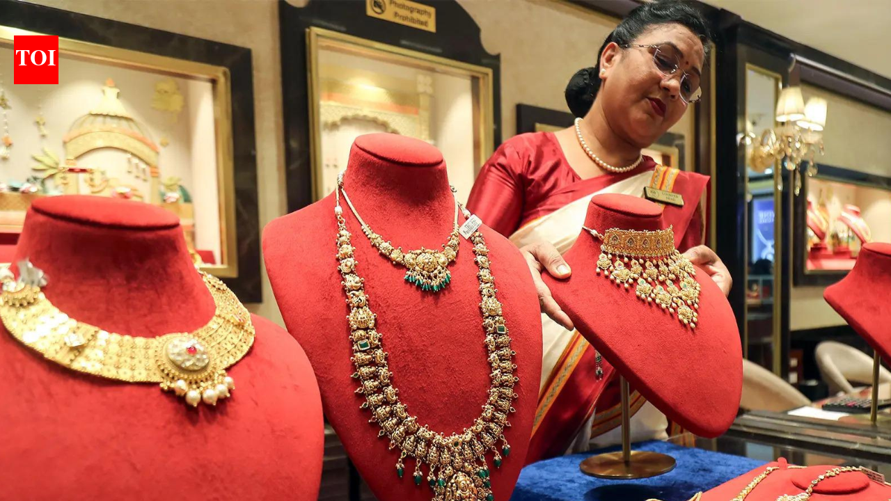 Gold exchange boom: Old jewellery swaps rise up to 60% as record prices reshape buying habits