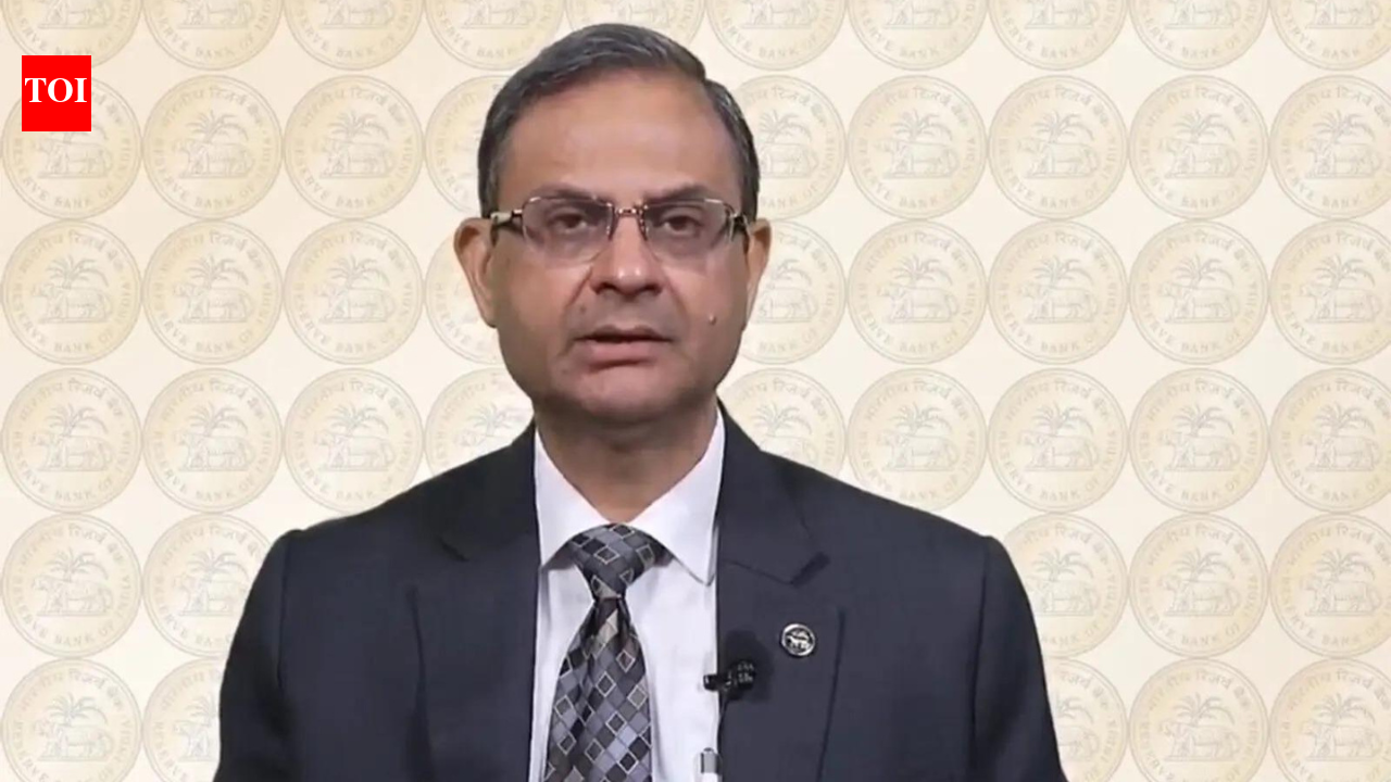 After growth forecast cut, RBI warns monsoon deficiency could weigh on consumption