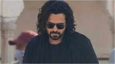 Emraan Hashmi wraps shoot for 'Awarapan 2'; film to hit theatres on August 14