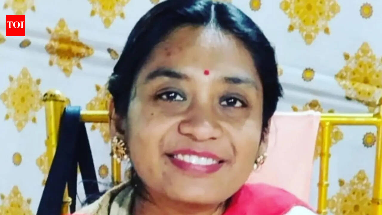 ‘Her smile lit up every classroom’: Students remember DU professor Debosmita Paul found dead in Delhi flat