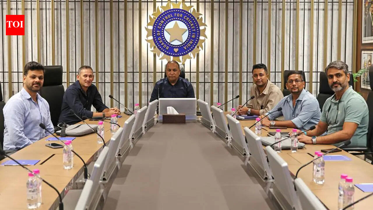 India T20I Squad Live: Selectors arrive at BCCI headquarters, meeting underway