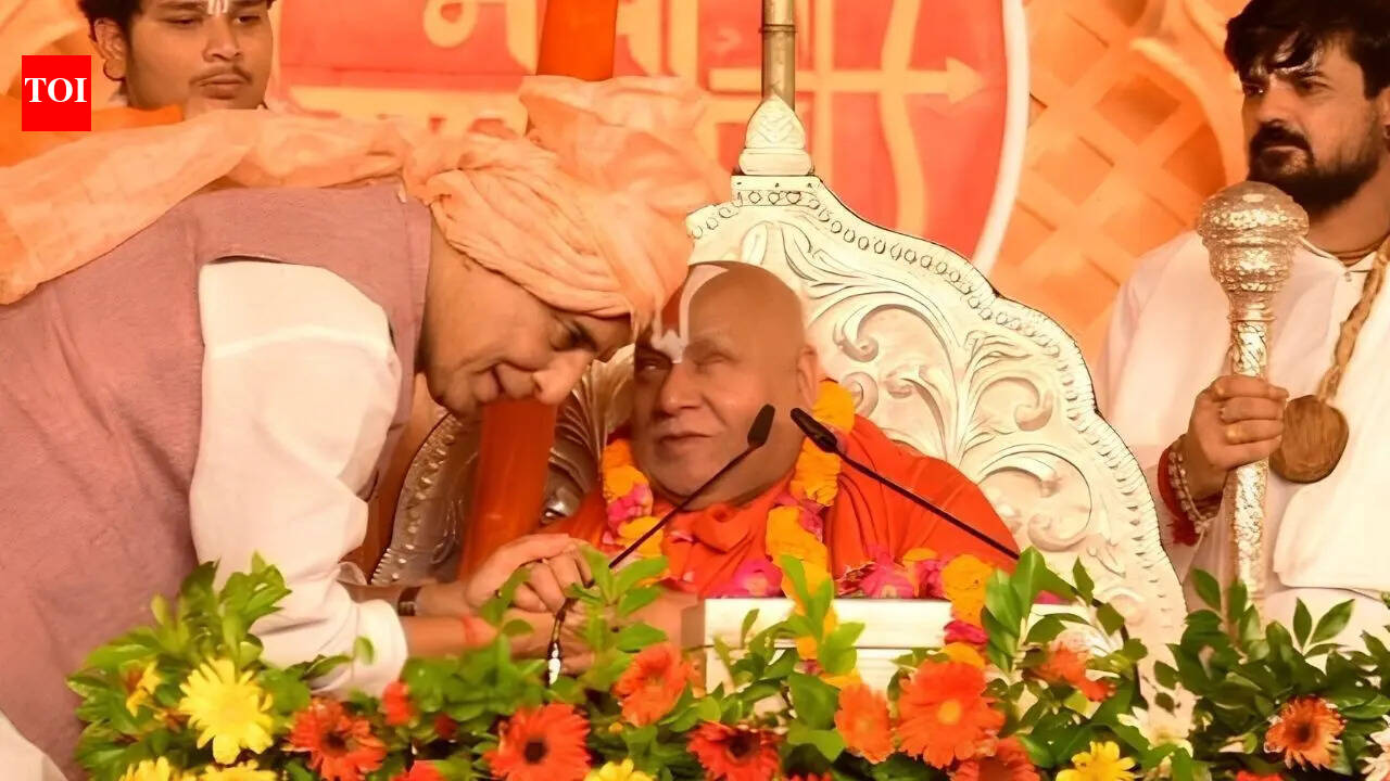 'PoK would be in India had Op Sindoor lasted 2 more days': Spiritual leader Rambhadracharya