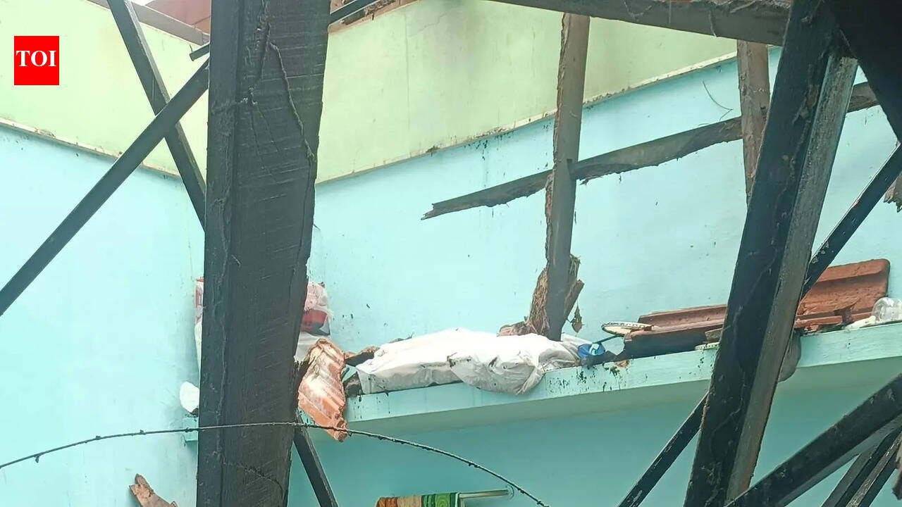 Woman, two kids injured as house roof collapses