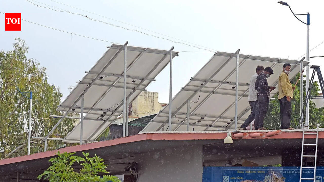 Gujarat bags 5 national awards under PM Surya Ghar scheme