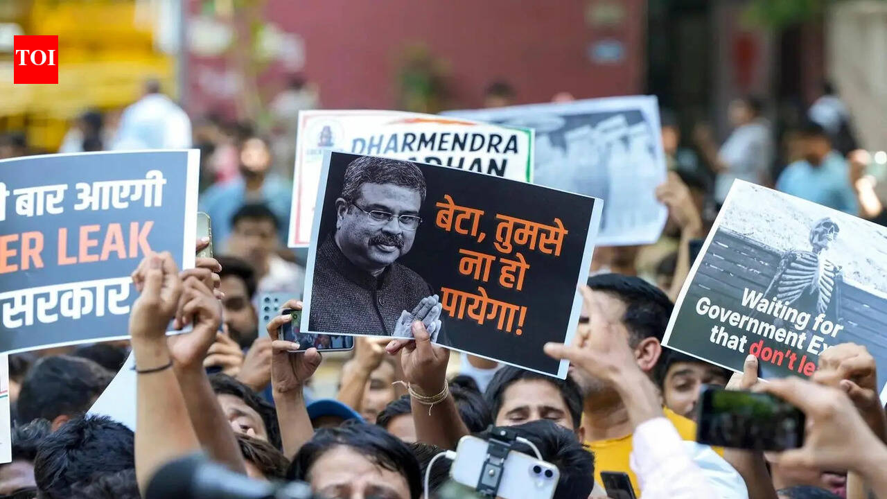 'Dharmendra Pradhan, PM Modi istifa do': Cockroach Janta Party protests at Jantar Mantar over NEET, CBSE irregularities
