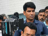 Rudranil Ghosh addresses technicians after Tollygunge unrest