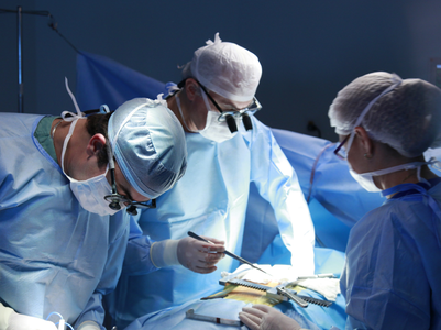 At 92, woman with severe heart valve disease finds relief through minimally invasive procedure