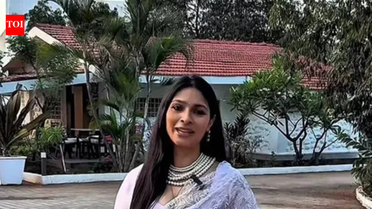 Tanishaa Mukerji shares a peek inside grandmother Shobna Samarth’s home that shaped Tanuja’s childhood