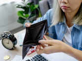 5 effective money habits that protect you from going broke