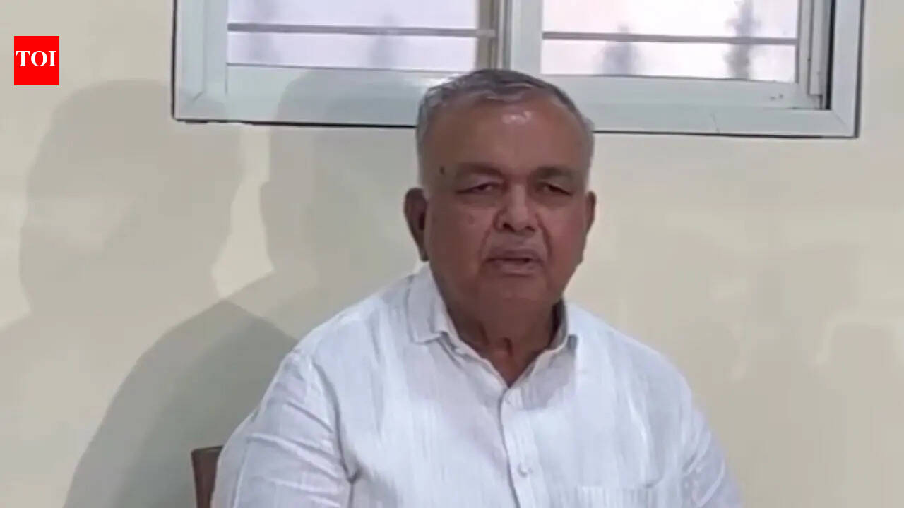 Ramalinga Reddy withdraws resignation, continues as Karnataka cabinet