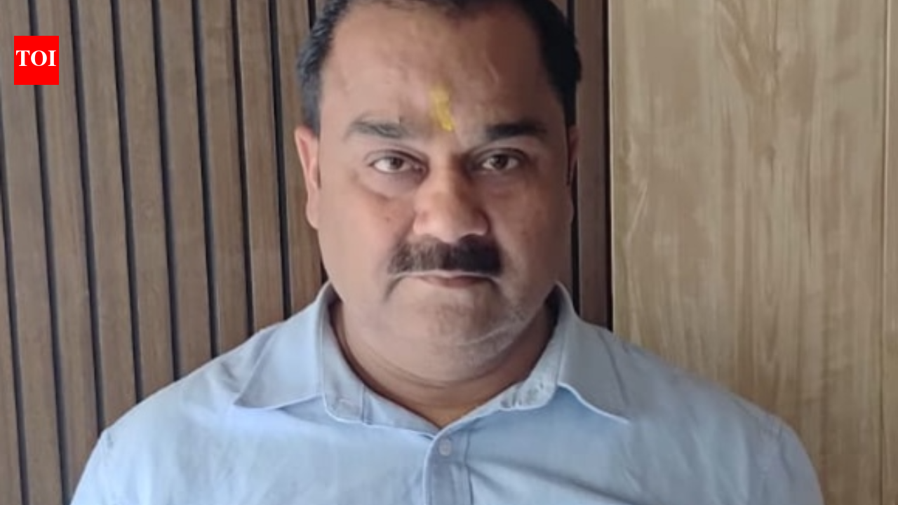 EOW arrests director in Rs 100-crore real estate ponzi scam in UP; 5 associates still at large