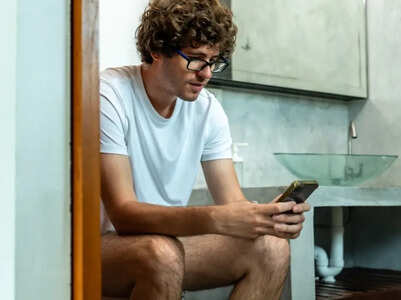 5 everyday habits secretly harming your health
