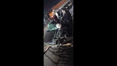 Two medicos dies as car crashes into median, overturns near Karanodai flyover in Tiruvallur district