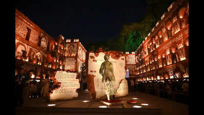 Theme, budget not yet finalized, Kolkata’s marquee Durga Pujas in deep trouble
