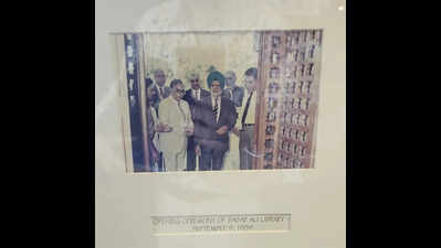 Friendships sans frontiers: Lahore alma mater unveils classroom for Punjab ex-CM