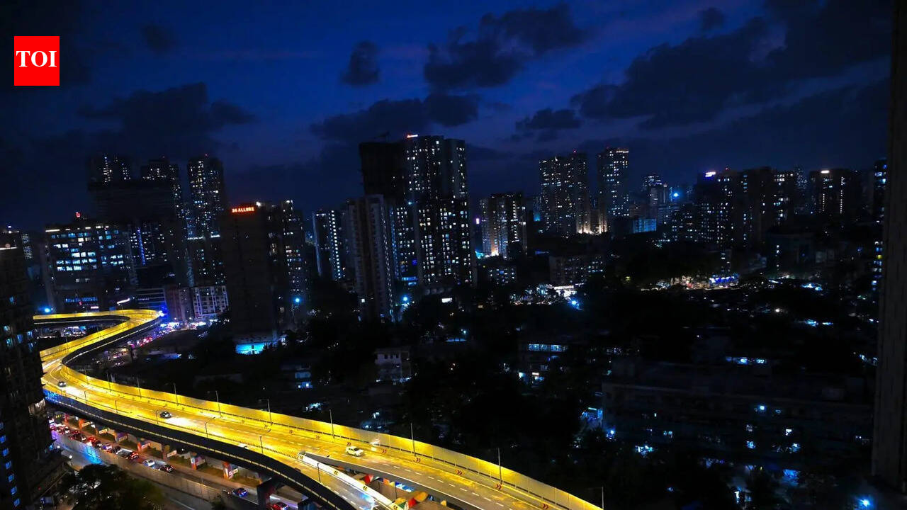 Mrinaltai Gore flyover extension will improve travel time from 45 mins to 10 mins, says Mumbai Mayor