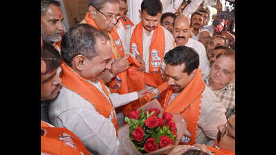 Ahead of local body polls, Ajaey Kumar takes charge as Raj BJP org secy