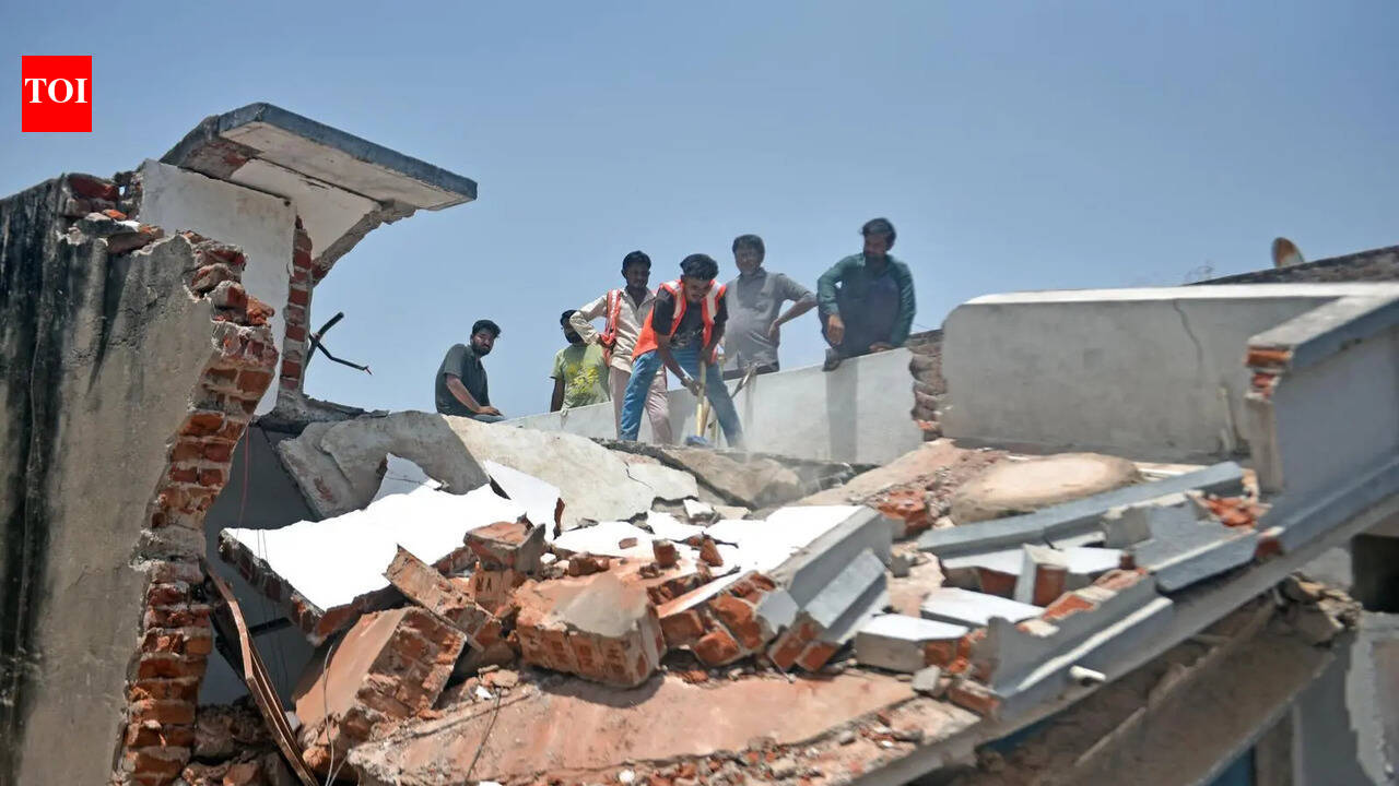 Ahmedabad: AMC begins demolishing illegal structures in Motera amid protest