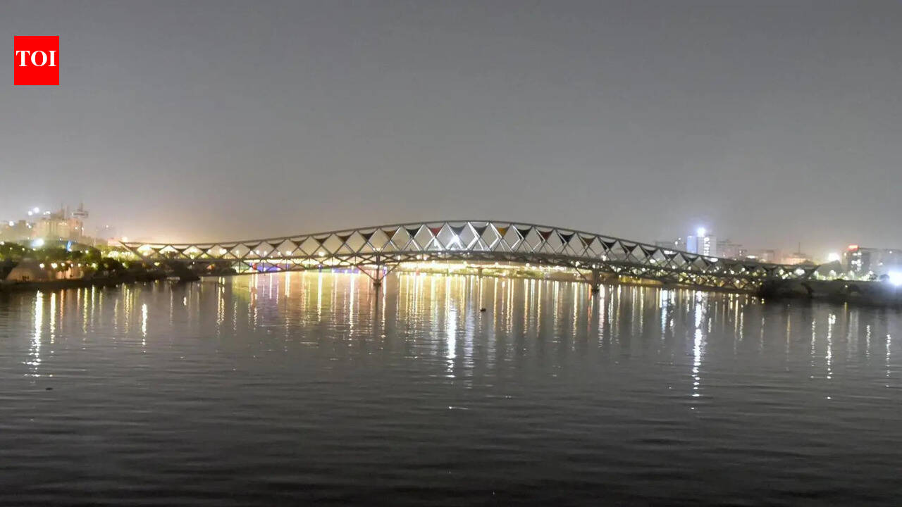 A’bad light pollution doubles in 8 years, forecast to alarmingly climb 50% by 2027