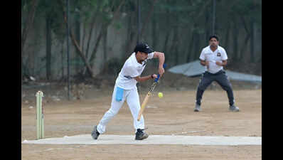 Who said IPL is over? Go to Indirapuram