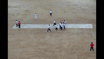 Who said IPL is over? Go to Indirapuram