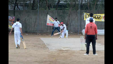 Who said IPL is over? Go to Indirapuram