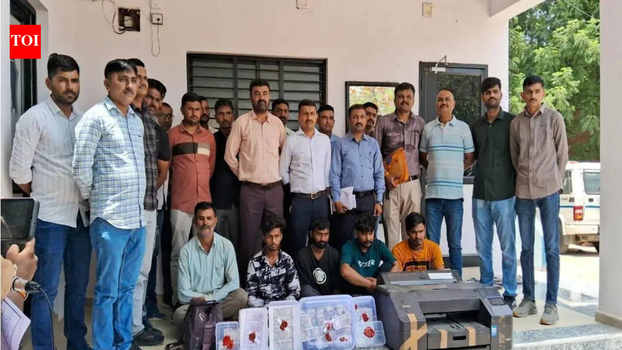 Ahmedabad: Probe into Vatva murder leads to arrest of six men, seizure of Rs 29 lakh in fake notes