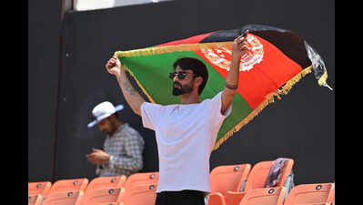 Afghanistan Test: Cricket fans dodge AC and exam for history’s newest chapter.