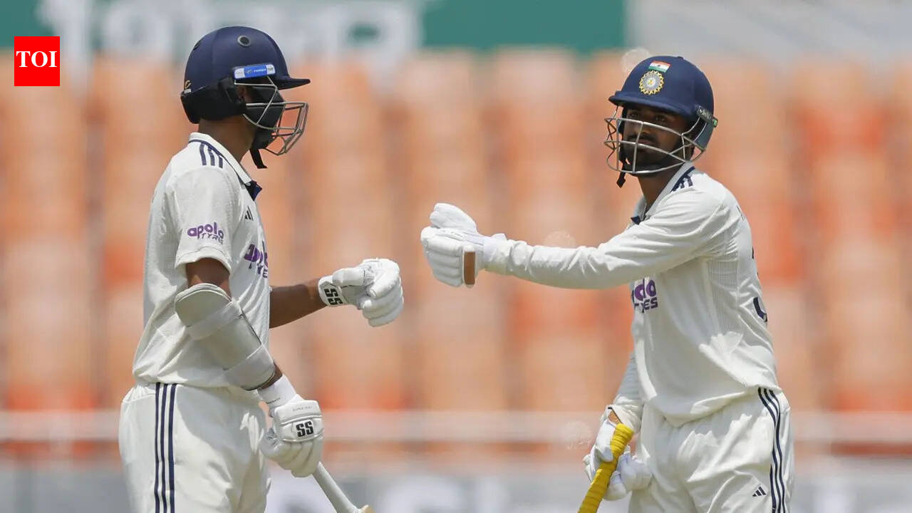 IND vs AFG Live: India declare at 564/8 after Washington Sundar's fifty
