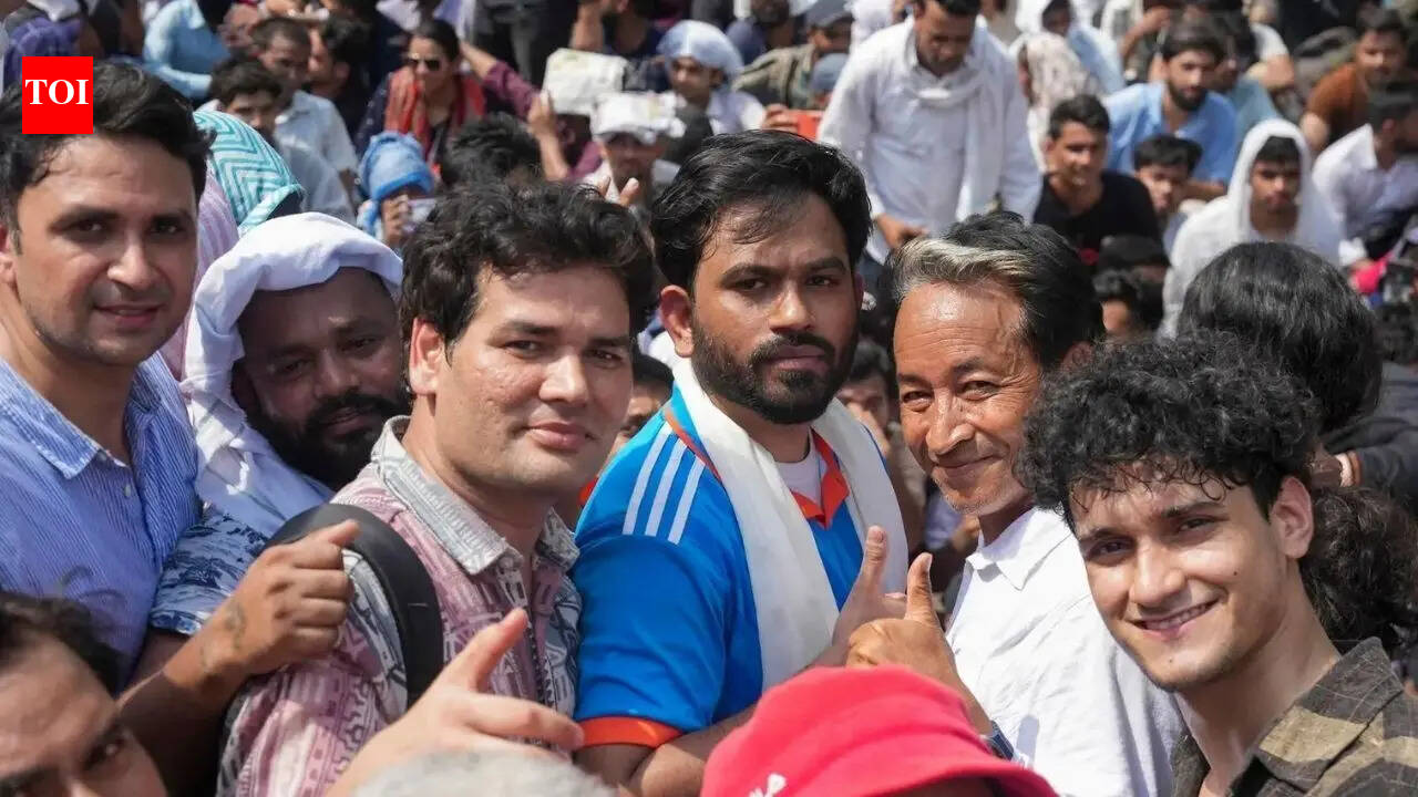 'Don't even go near': Muslim youth urged to ‘stay away’ from Cockroach Janta Party's stir