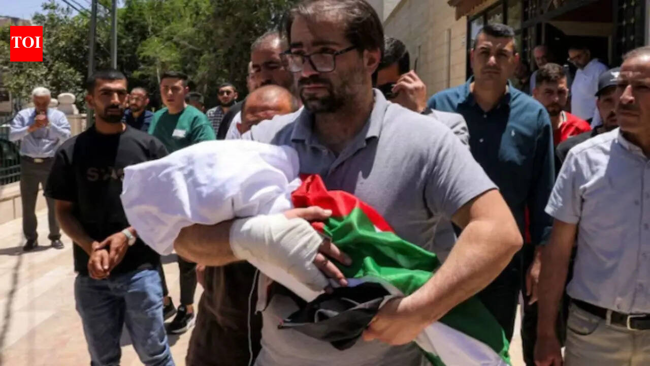 Israeli soldiers open fire at car in West Bank; 7-month-old infant dies