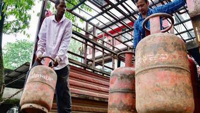 'Indian households pay lowest cooking gas prices in world': Petroleum ministry after LPG hike