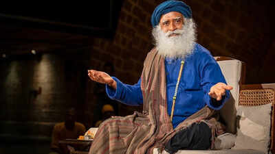 7 simple daily mental habits to change your life, according to Sadhguru