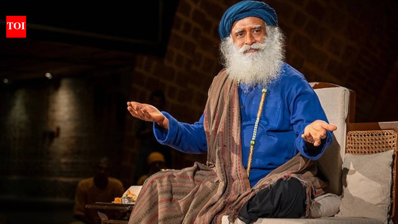 7 simple daily mental habits to change your life, according to Sadhguru