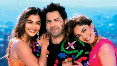 'Hai Jawani Toh Ishq Hona Hai' box office collection Day 3 [LIVE]: Varun Dhawan, Mrunal Thakur, Pooja Hegde's film set to cross Rs 25 crore globally