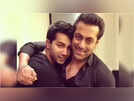 Varun praises Salman Khan for keeping it real