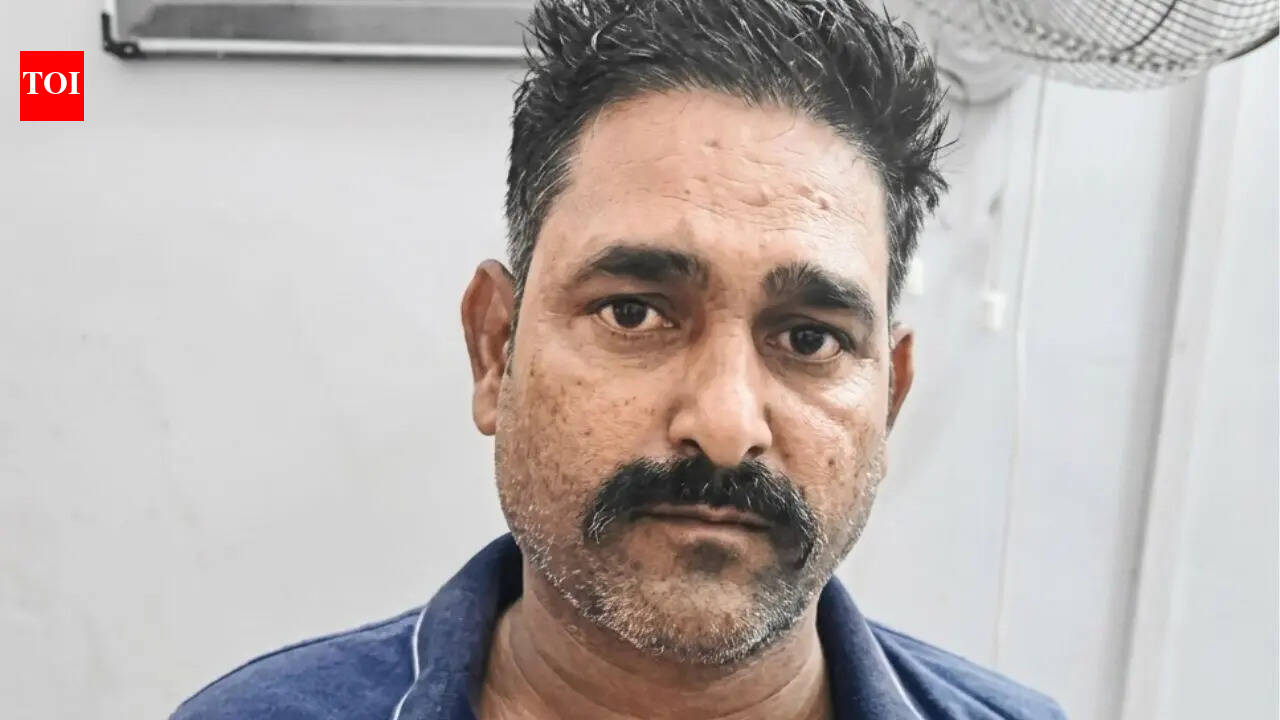 Extortion gang kingpin’s wife arrested for laundering money