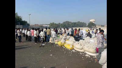 Import duty waiver on cotton to boost Gujarat textile sector competitiveness
