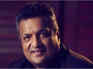 As Janhvi gets trolled, Sanjay says internet is destroying actors' careers