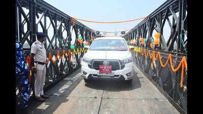 Bailey bridge opens over Gangaafter Vikramshila Setu collapse