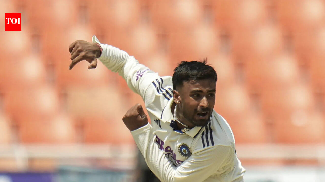 ‘A bit superstitious’: Why Manav Suthar's parents couldn't watch his India debut