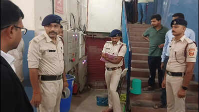 Fire audit finds lapses at Khan Sir institutions