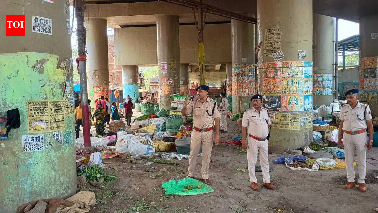 RPF conducts anti-encroachment at Mithapur vegetable market