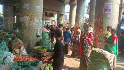 RPF conducts anti-encroachment at Mithapur vegetable market