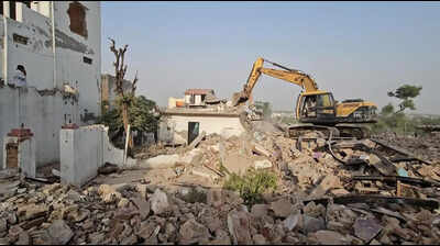 250 illegal structures cleared from govt land in Gurgaon