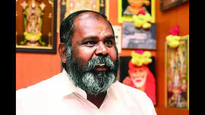  Udhayakumar