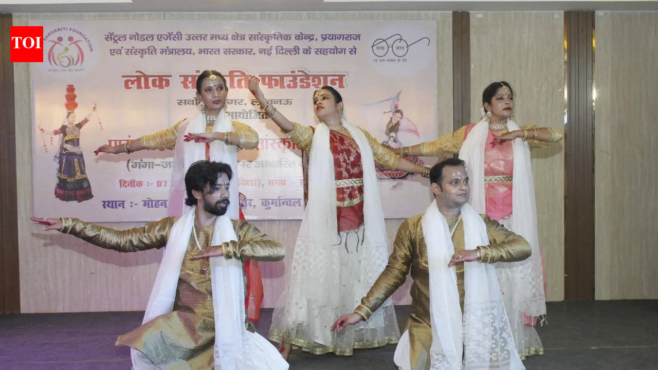 Folk festival celebrates Ganga-Jamuni culture