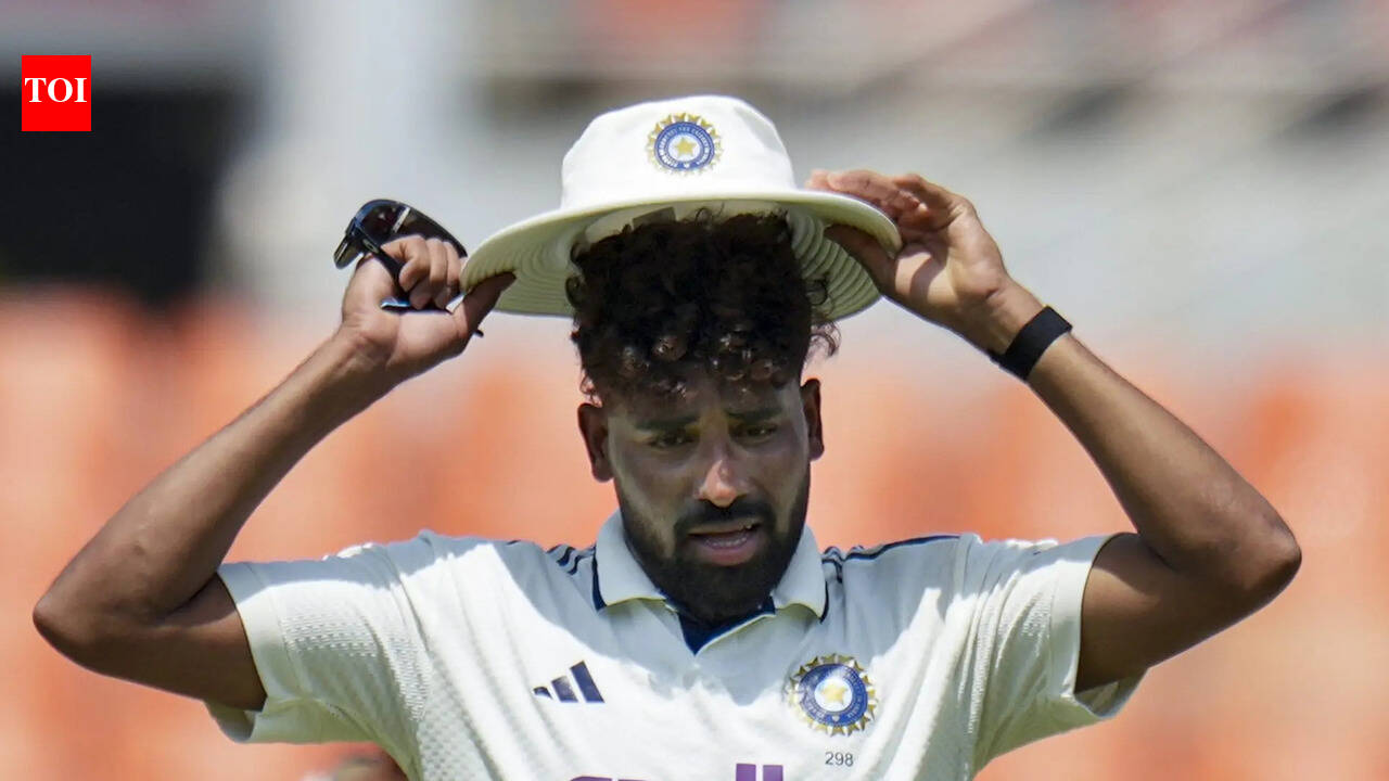 IND vs AFG Live: Mohd Siraj provides breakthrough as Afghanistan lose Abdul Malik