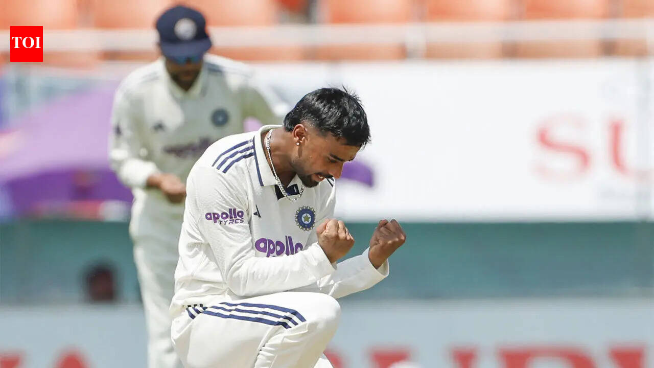 IND vs AFG Live: Suthar shines as India bowl out Afghanistan for 152, enforce follow-on