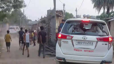 Stones hurled at Bihar minister Arun Shankar Prasad's vehicle during visit to accident victim's house; SIT formed